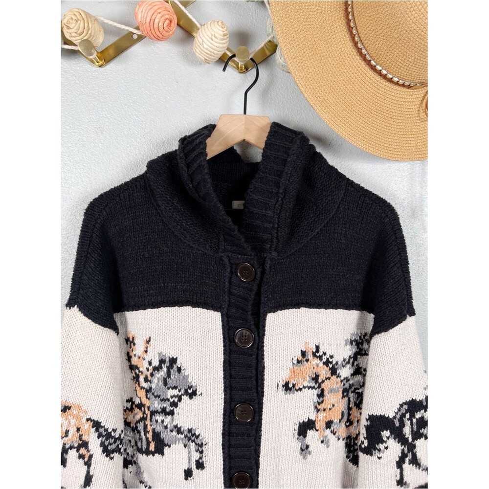 NWT Anthropologie Pilcro Horse Graphic Shawl Collar Chunky Knit Cardigan Medium - Picture 4 of 13